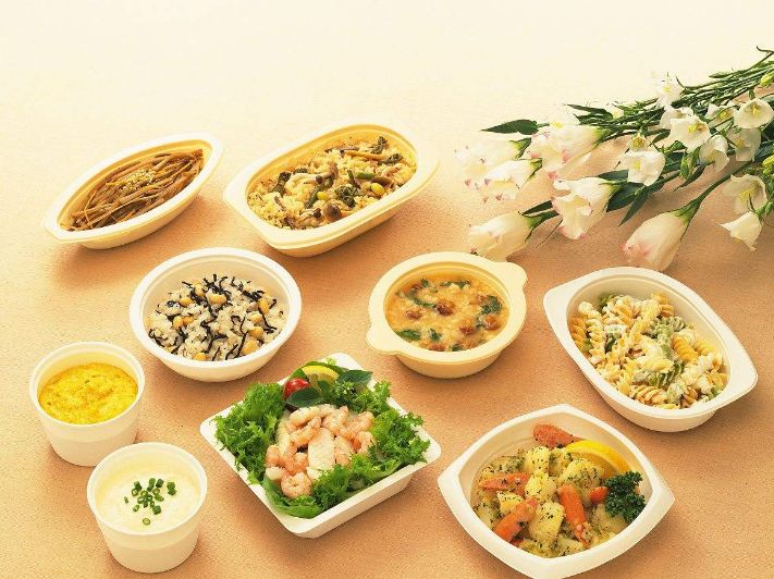  第戎餐饮区引入本地特色，打造独特球场美食文化  