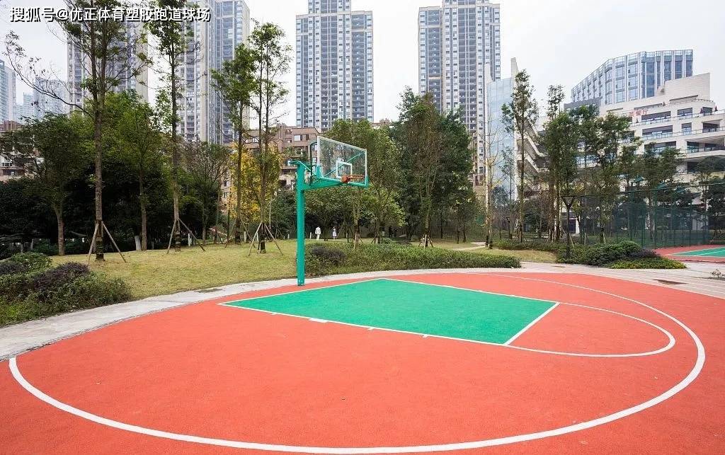  威尼斯水上球场陷困境，暴雨天气影响主场优势  
